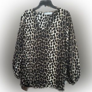 Belongsci V neck Blouse size Medium